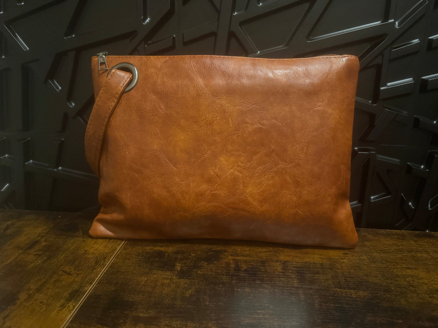 Trendy Clutch