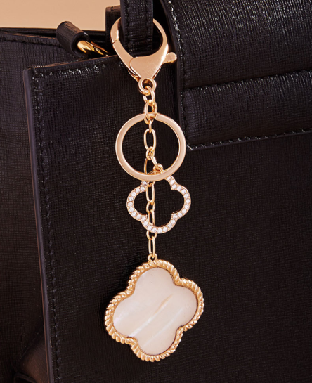 Mother of Pearl Quatrefoil Keychain / Bag Charm Mother of Pearl Quatrefoil Keychain / Bag Charm Mother of Pearl Quatrefoil Keychain / Bag Charm